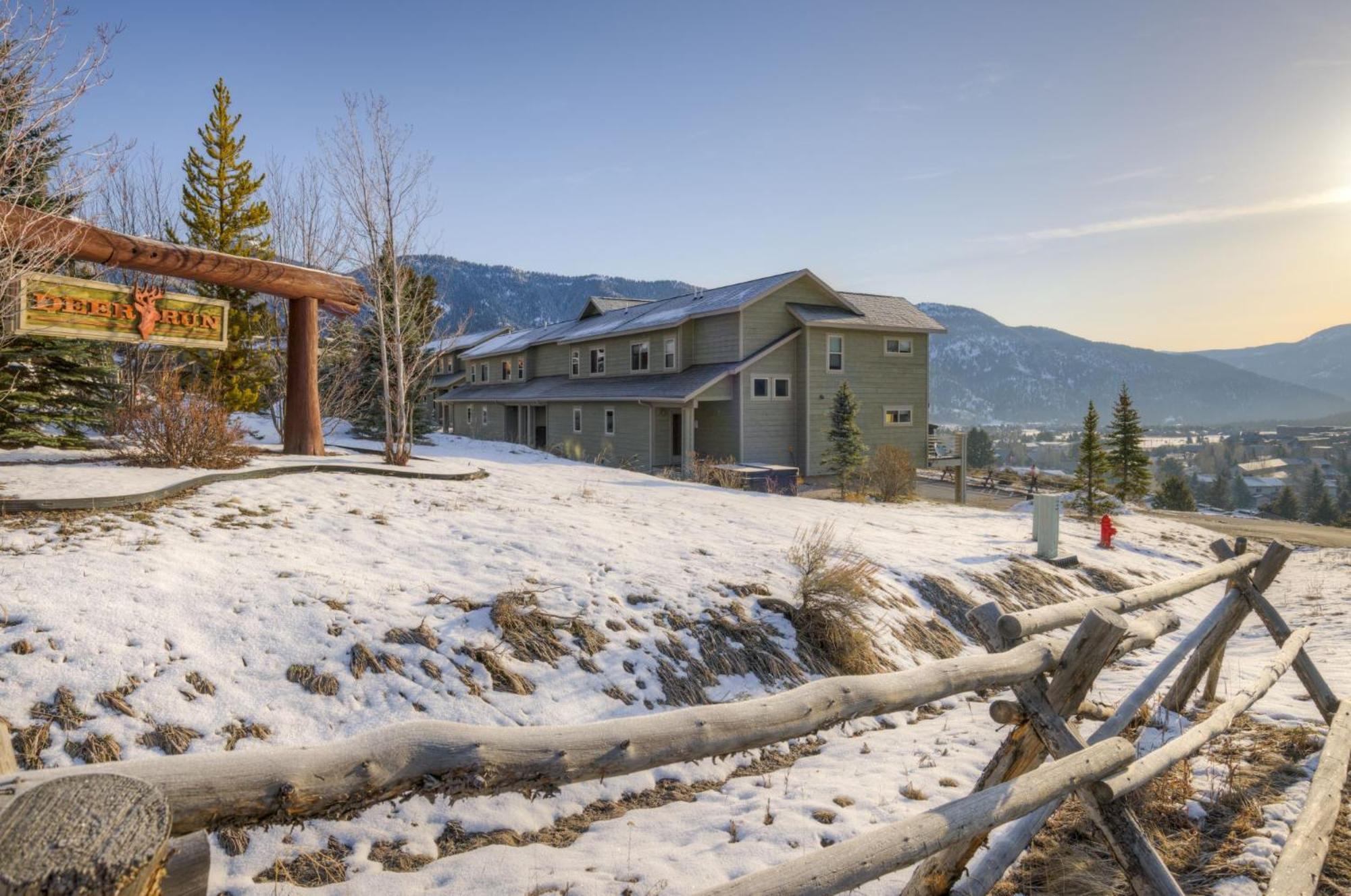 Deer Run Condo 12 Blacktail Buck Big Sky Dış mekan fotoğraf